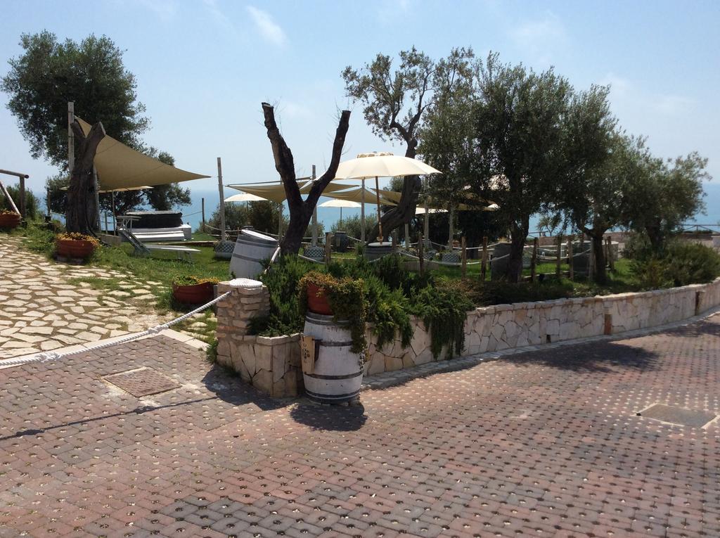 Holiday Lodge Al Porto Матината Екстериор снимка