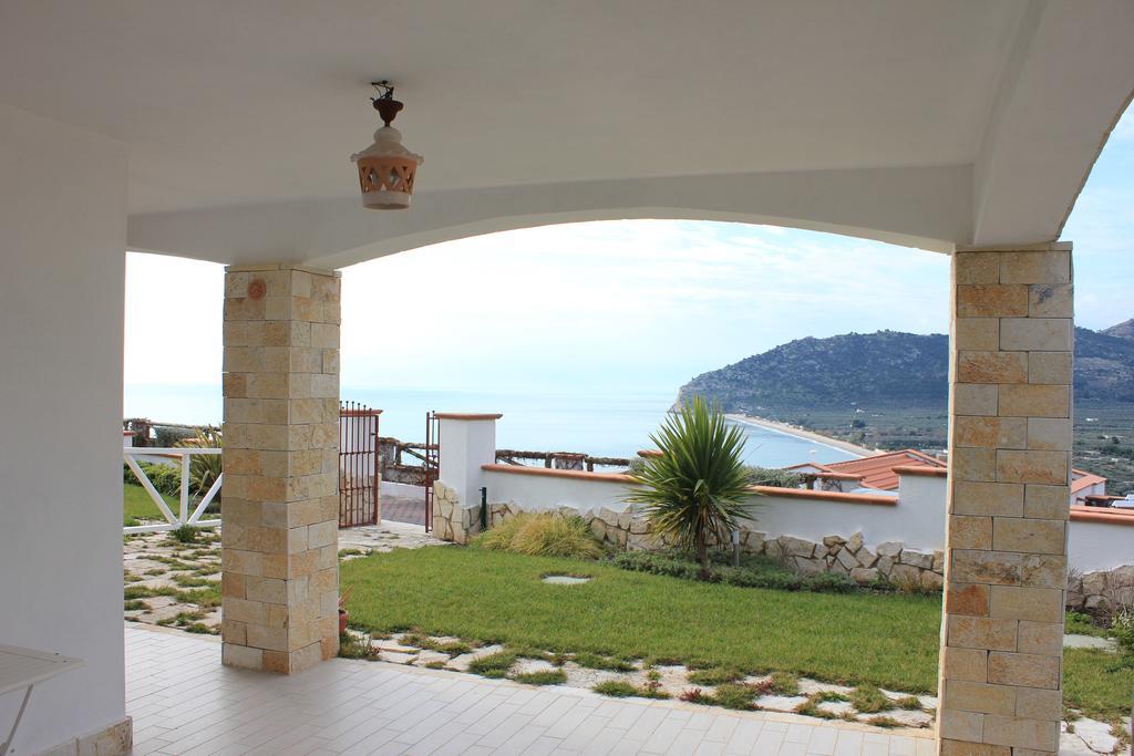 Holiday Lodge Al Porto Матината Стая снимка