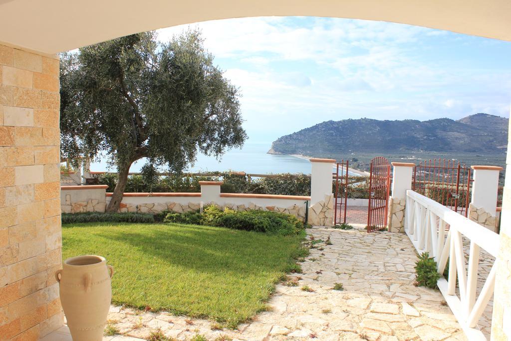 Holiday Lodge Al Porto Матината Стая снимка