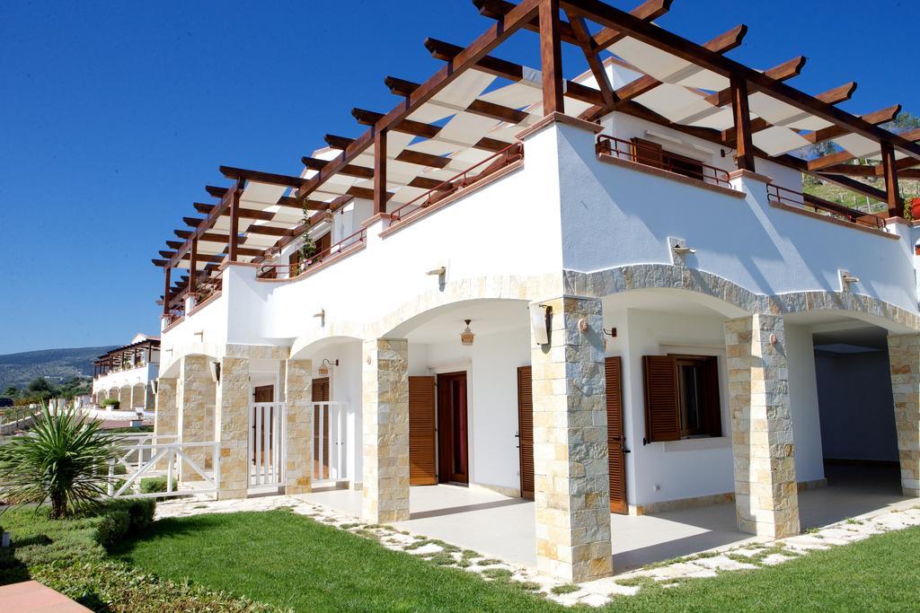 Holiday Lodge Al Porto Матината Стая снимка