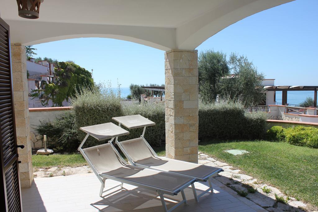 Holiday Lodge Al Porto Матината Екстериор снимка