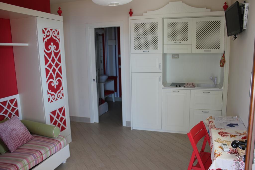 Holiday Lodge Al Porto Матината Екстериор снимка