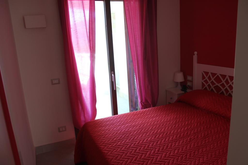Holiday Lodge Al Porto Матината Екстериор снимка