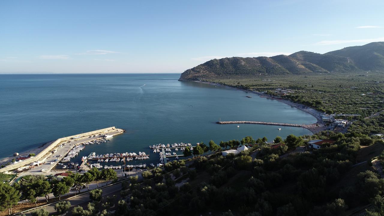 Holiday Lodge Al Porto Матината Екстериор снимка