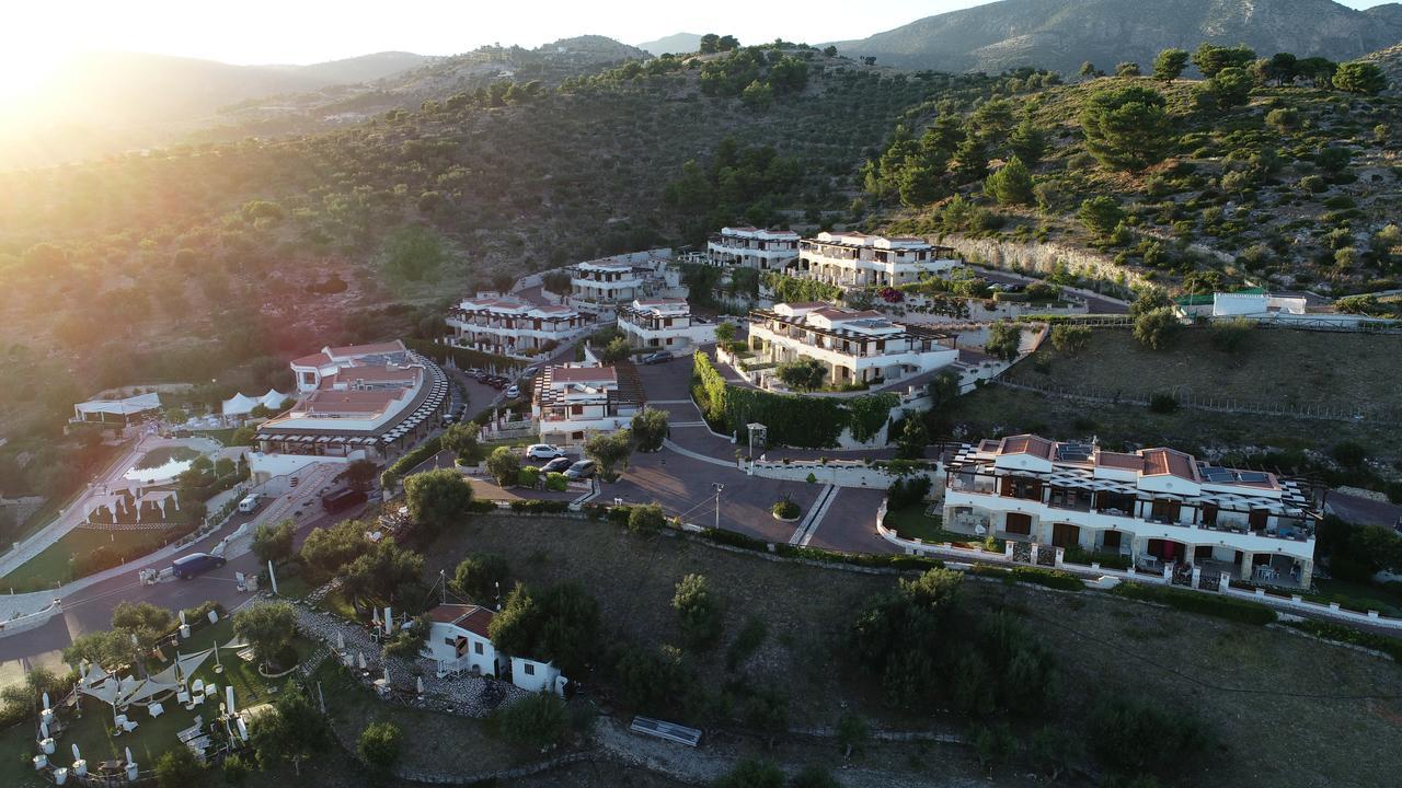 Holiday Lodge Al Porto Матината Екстериор снимка