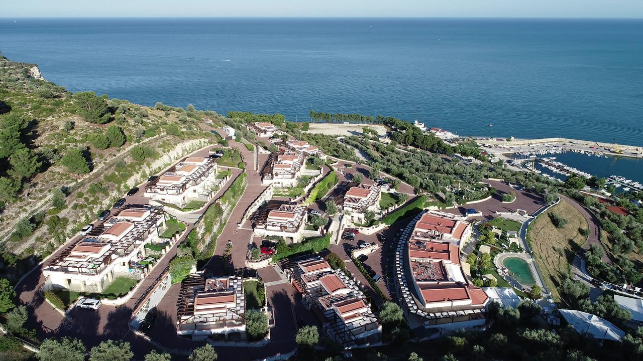 Holiday Lodge Al Porto Матината Екстериор снимка